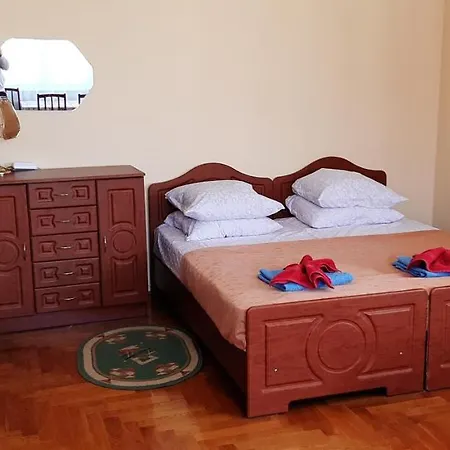 Guest house Hercules 4*