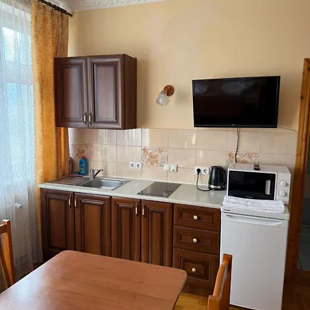 Guest house Hercules 4*